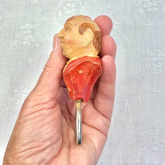 Vintage 1960's Hand Carved Resin Figural Bottle Opener/Church Key/Bar Ware - Picture 4 of 6